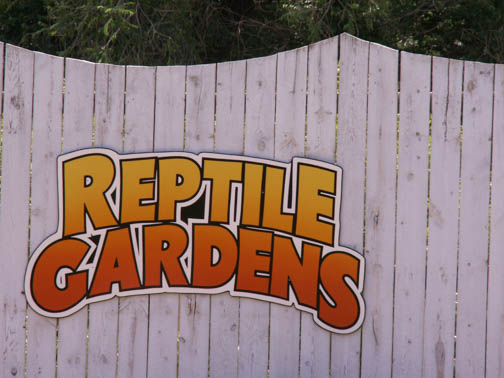 Retile Gardens
